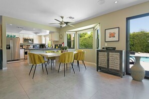 Maison, Plusieurs lits, accès à la piscine, vue sur la montagne (San Marino) | Cuisine privée