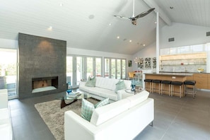House, Multiple Beds, Pool Access, Pool View (Los Nietos) | Living area | Fireplace