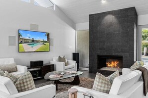 Living area - Villa Tranquilo (Palm Springs)