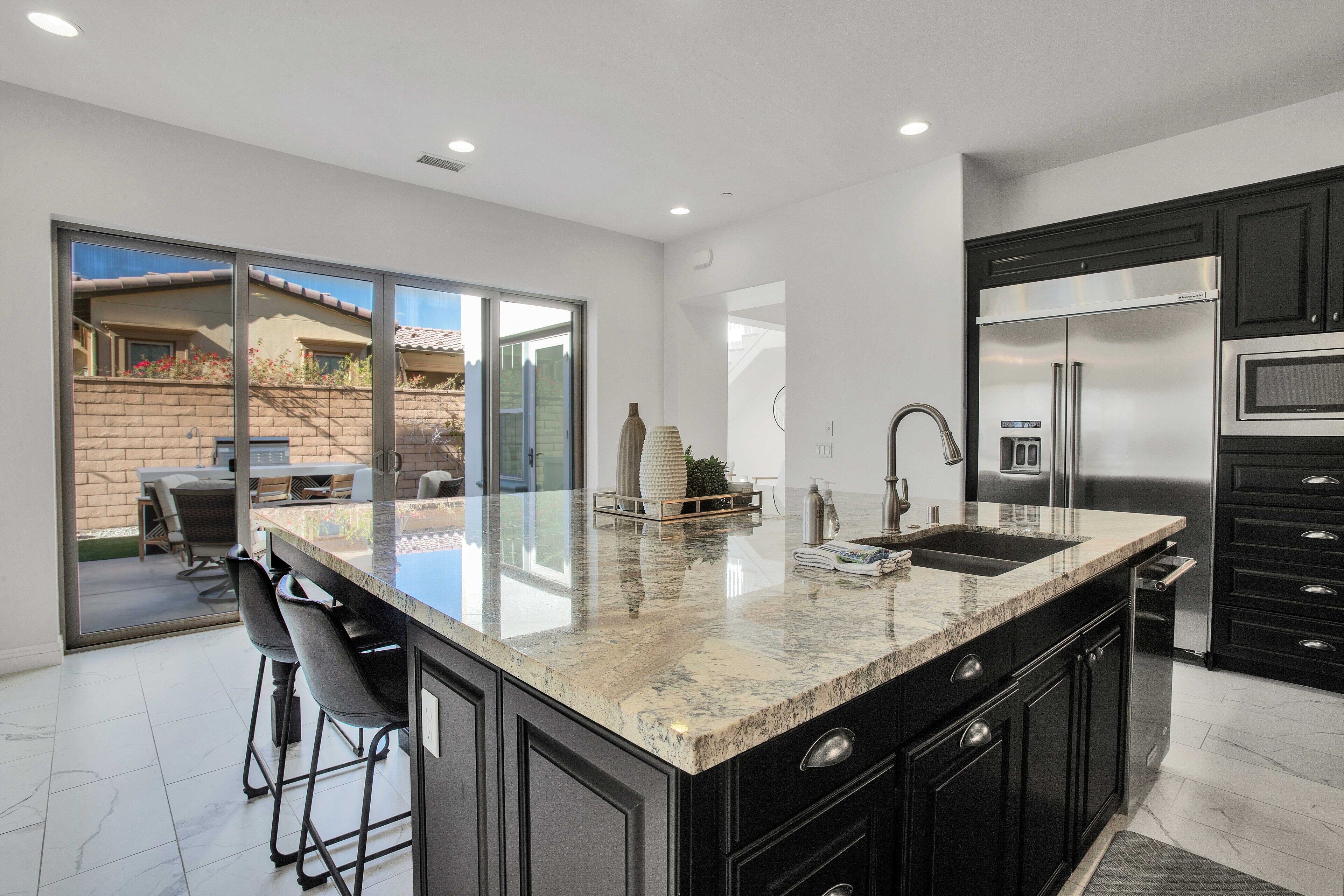 House, Multiple Beds, Pool Access, Mountain View (Champions) | Private kitchen