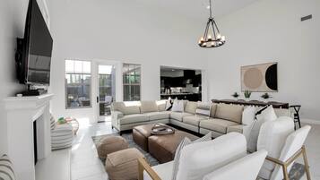 House, Multiple Beds, Pool Access, Mountain View (Champions) | Living area | Fireplace