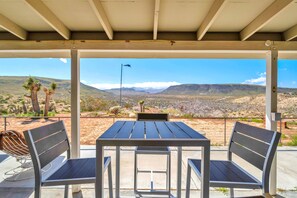 تناول الطعام بالخارج