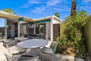 Condo, 1 Queen Bed, Patio, Mountain View (Ocotillo 332) | Outdoor dining