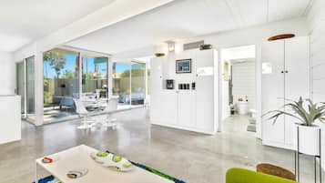 Condo, 1 Queen Bed, Patio, Mountain View (Ocotillo 332) | Interior