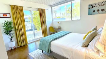 Hus, flere senger, adgang til basseng, fjellutsikt (Livmor) | Individuelt dekorert, individuelt innredet og sengetøy