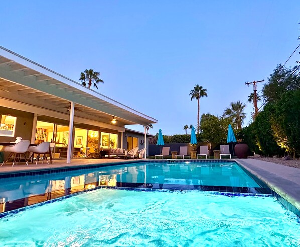 Udendørs pool