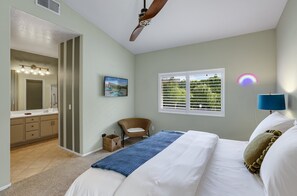 3 bedrooms, individually decorated, individually furnished, bed sheets - The Cozy Vibe w/ Pool & Spa (Palm Springs)