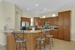 House, Multiple Beds, Patio, Garden View (Alda) | Private kitchen | Coffee/tea maker - Golfing & Festival Lover's Paradise (Indio)