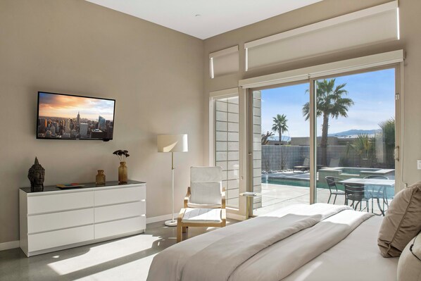 House, Multiple Beds, Pool Access, Mountain View (Lucent) | Individually decorated, individually furnished, bed sheets