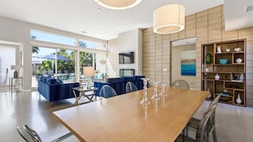 Casa, varias camas, acceso a la alberca, vista a la montaña (Lucent) | Restaurantes