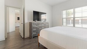 1 chambre, bureau, fer et planche Ă repasser, Wi-Fi