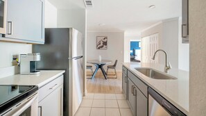 Fridge, dining tables - Landing | Amazing 2BD, Clubhouse, Courtyard (Murfreesboro)