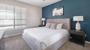 1 bedroom, desk, iron/ironing board, WiFi - Landing | Incredible 1BD, Gym (Houston)
