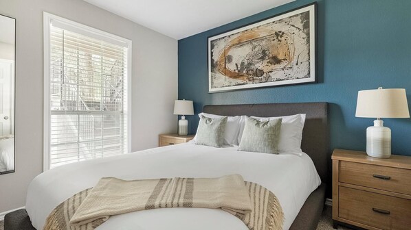 1 bedroom, desk, iron/ironing board, WiFi