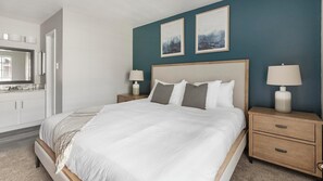 1 chambre, bureau, fer et planche à repasser, Wi-Fi