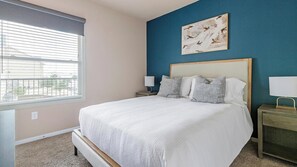 1 bedroom, desk, iron/ironing board, WiFi