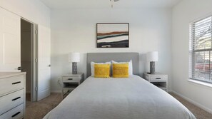 1 bedroom, desk, iron/ironing board, WiFi