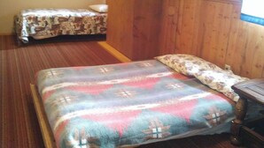 Unclassified image, 2 of 7, button - Rustic, Horse Prairie Room with 3 Beds in Grant MT. (Grant)