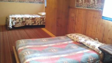 1 bedroom, internet, bed sheets