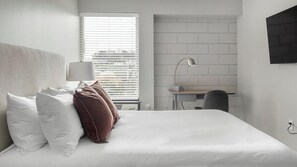 1 Schlafzimmer, Schreibtisch, Bügeleisen/Bügelbrett, WLAN