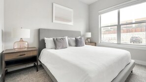 1 bedroom, desk, iron/ironing board, WiFi