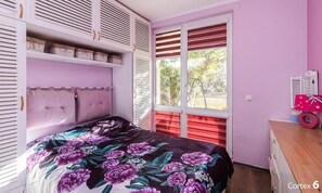 1 bedroom, iron/ironing board, WiFi, bed sheets