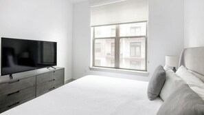 1 bedroom, desk, iron/ironing board, WiFi