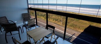 Luxury Apartment with Sea View