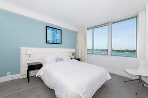 2 عدّة غرف نوم ومكتب ومكواة/لوح كي وواي فاي مجانًا