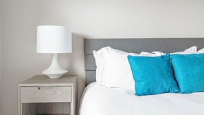 2 Schlafzimmer, Schreibtisch, Bügeleisen/Bügelbrett, WLAN