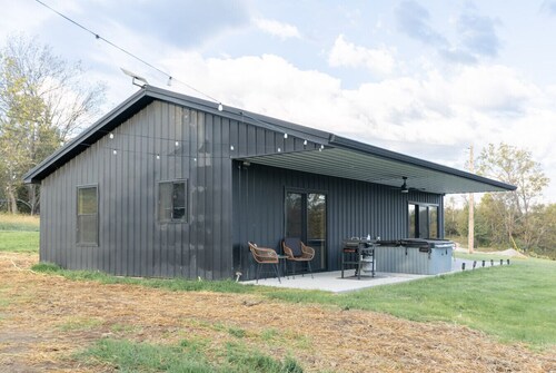 Twin Cottages **** Presale**** cottage #7