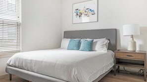 1 bedroom, desk, iron/ironing board, WiFi