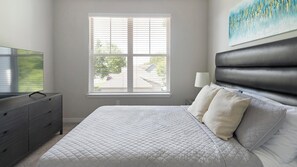 1 chambre, bureau, fer et planche à repasser, Wi-Fi