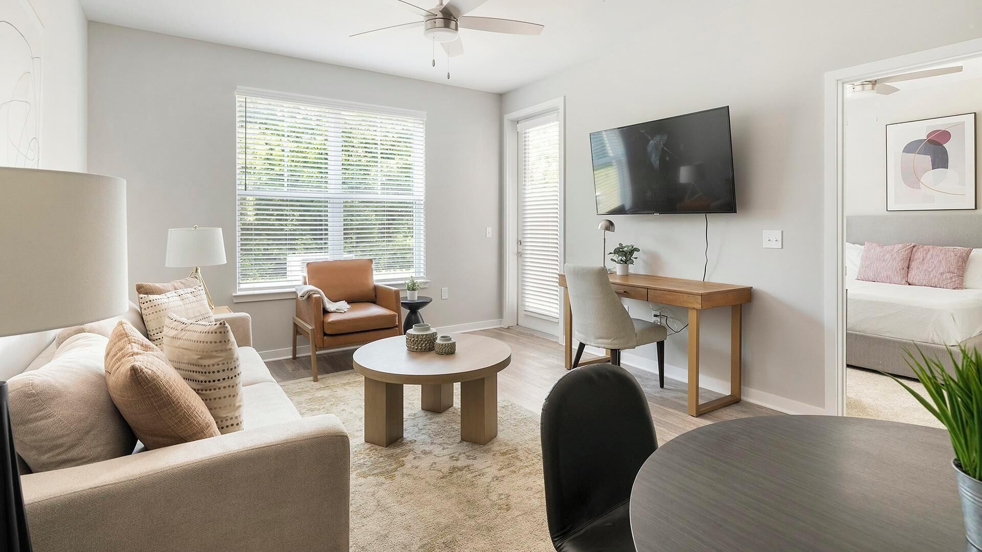 Landing | Incredible 1bd, Clubhouse, Gym - 亨茨維爾