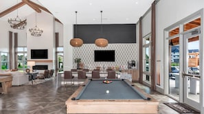 Games room - Landing | Chic 2BD, Clubhouse, Gym (Huntsville)