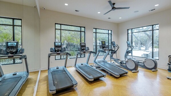 Centre dâentraĂźnement physique