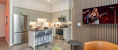 House (2 Bedrooms) | Front of property