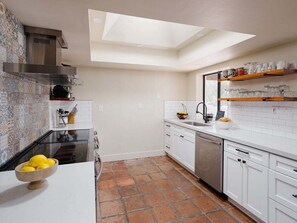 獨棟房屋 (4 Bedrooms) | 住宿內部