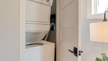 單棟房屋 (2 Bedrooms) | 內部