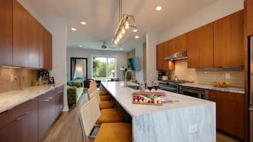Nhà (4 Bedrooms) | Nội thất