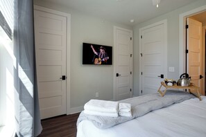 House (1 Bedroom) | Interior