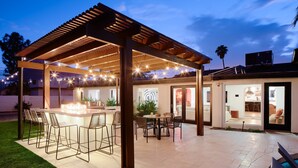 Rumah (6 Bedrooms) | Interior