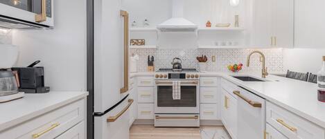 House (1 Bedroom) | Interior