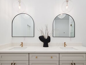 House (4 Bedrooms) | Interior - Monroe - Private Pool-ping Pong- Stunning Design (Scottsdale)