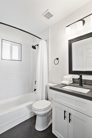 Casa (2 Bedrooms) | Interior
