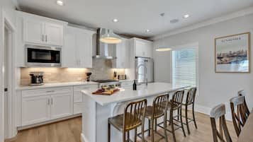 Nhà (4 Bedrooms) | Nội thất