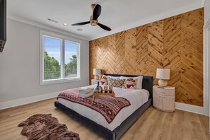 Interior - Bass - Private Rooftop - 8 Mins to Broadway (Nashville)