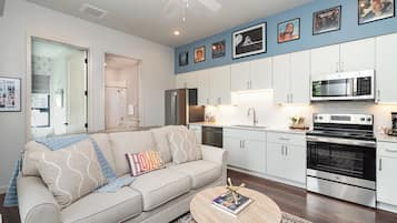 House (2 Bedrooms) | Front of property