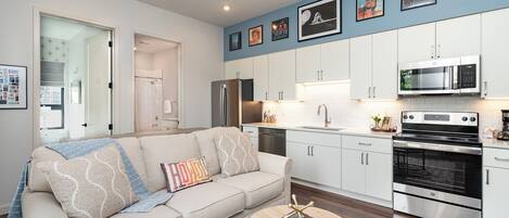 House (2 Bedrooms) | Front of property