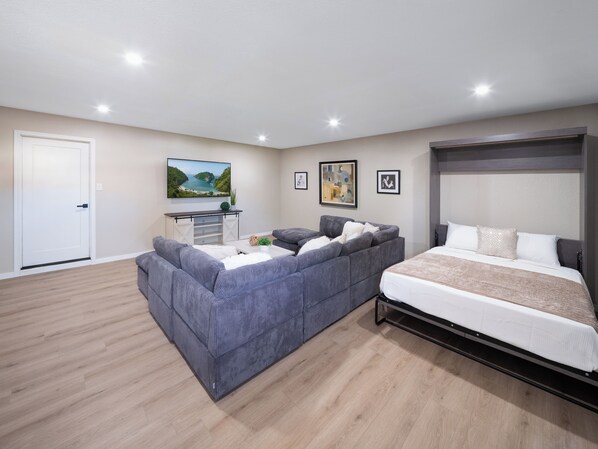 單棟房屋 (6 Bedrooms) | 內部
